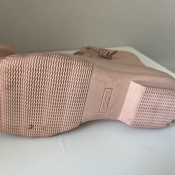 Sperry Rain Boots - Picture 5 of 10